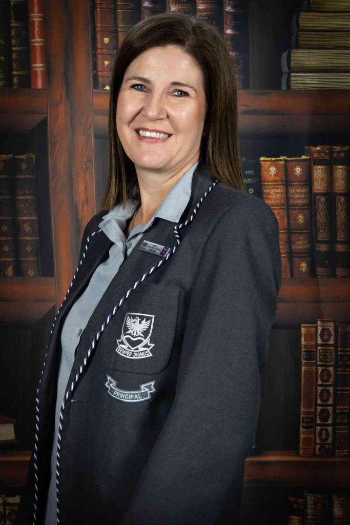 Mrs. Janine van der Merwe